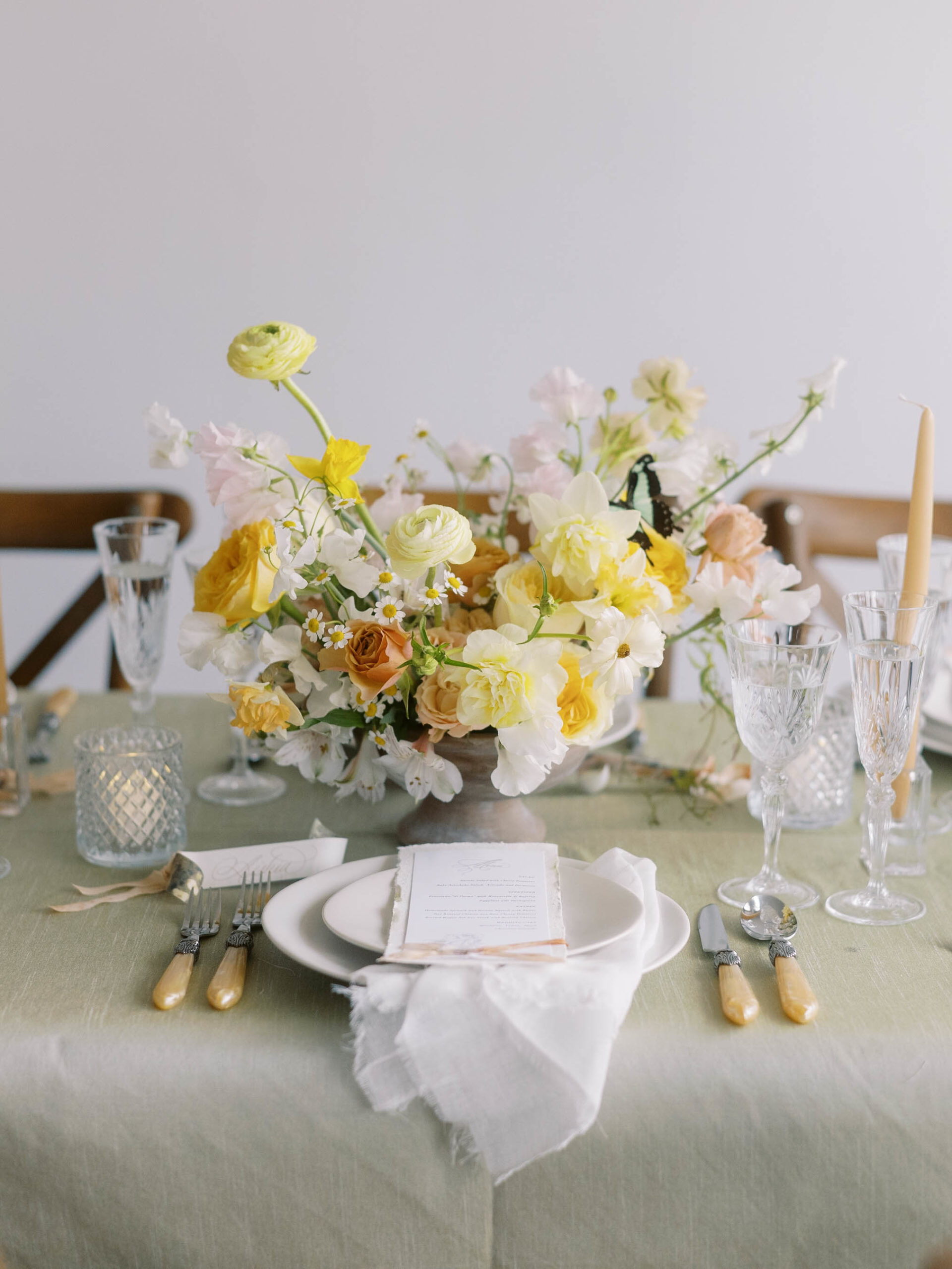 soft yellow and green table scape 
